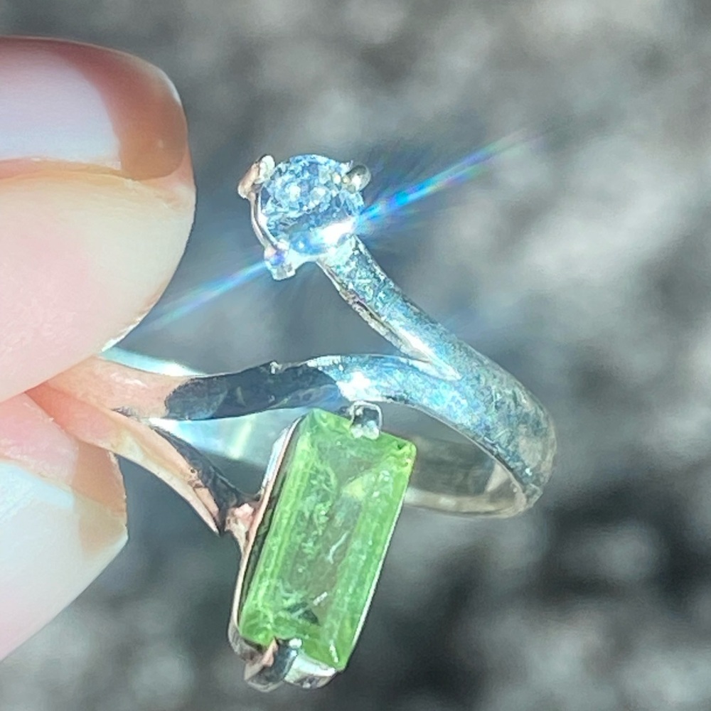 Silver and Green  peridot and Zircon Gemstone Ring for women Size 6